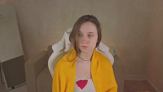 SweetieBlush online show from 16, 4, 2026