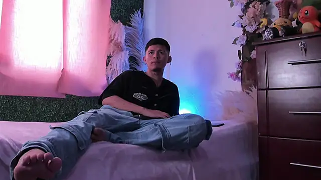 Snapshot of Blaze_Star chatting on 30, 3, 2026 Blaze Star online show from 30, 3, 2026