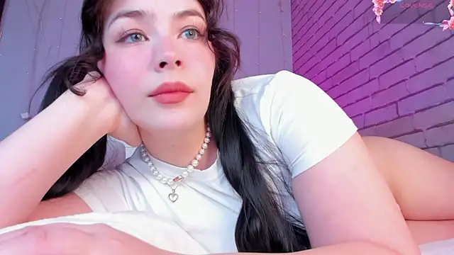 Snapshot of NatalForsy chatting on 1, 6, 2026 NatalForsy online show from 1, 6, 2026