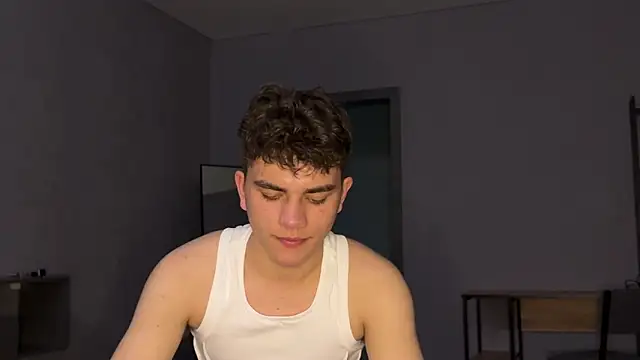 MaxWoolf online show from 9, 5, 2026