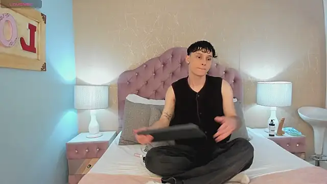 LephyStar online show from 9, 6, 2026