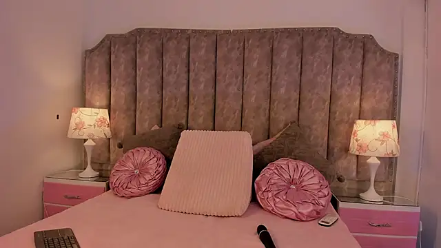 Snapshot of CelesteFoxx_ chatting on 14, 7, 2026 CelesteFoxx online show from 14, 7, 2026