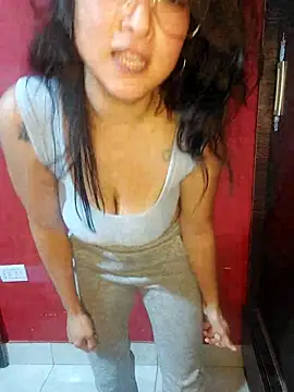 Steffanny2026 online show from 9, 4, 2026