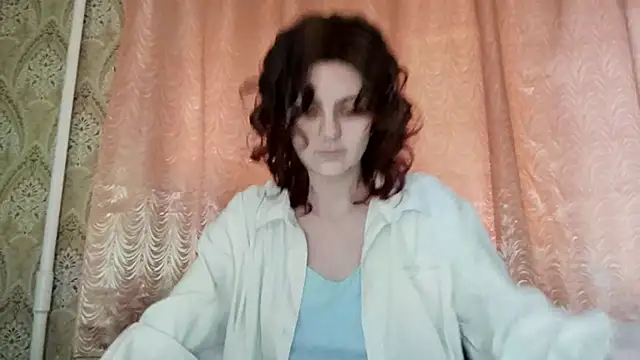 ShirleyNibbs online show from 7, 4, 2026