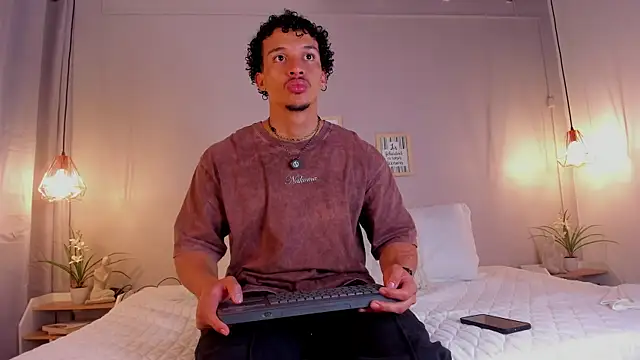 dominik drake online show from 4, 6, 2026