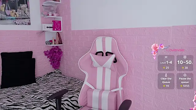 Sophi Sweet11 online show from 5, 5, 2026