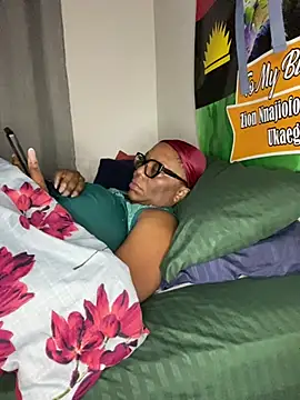 BoobsQueeen online show from 1, 7, 2026
