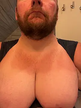 hugemanbreasts online show from 9, 5, 2026