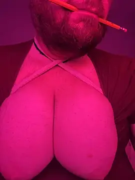hugemanbreasts online show from 8, 7, 2026