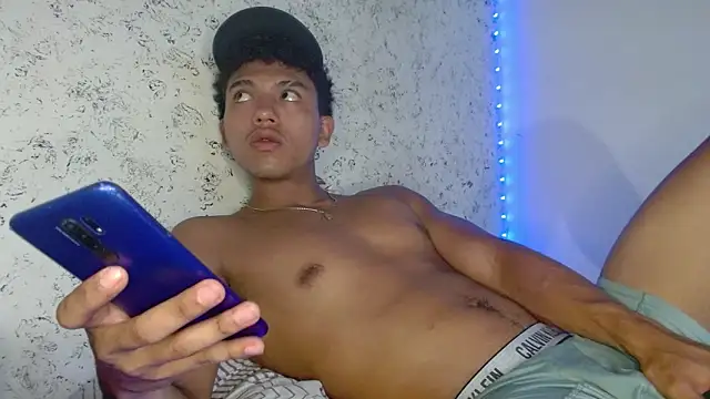 tonydesire  online show from 11, 4, 2026