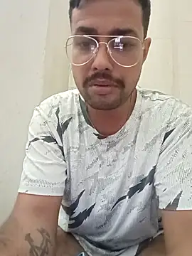 herochoclateboy online show from 3, 5, 2026