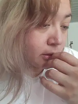 Amalianoir online show from 3, 4, 2026