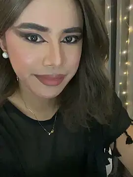  Flirtyprincess  online show from 18, 5, 2026