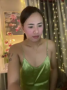  Flirtyprincess  online show from 19, 6, 2026
