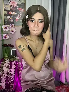  Flirtyprincess  online show from 14, 4, 2026