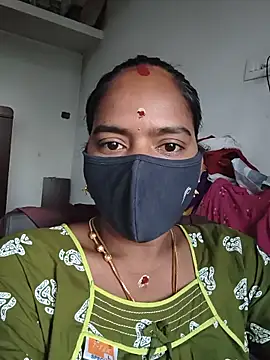 Snapshot of Tamil_Sangeetha chatting on 18, 5, 2026 Tamil Sangeetha online show from 18, 5, 2026