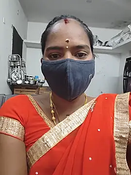 Snapshot of Tamil_Sangeetha chatting on 8, 5, 2026 Tamil Sangeetha online show from 8, 5, 2026