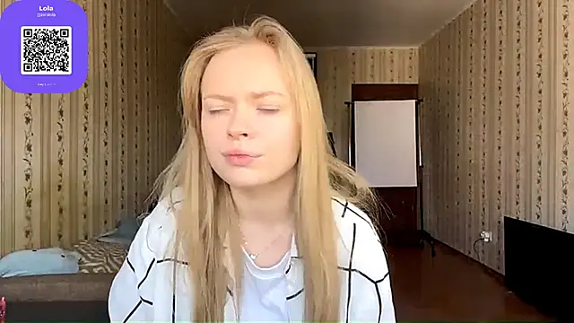 LolaZola online show from 27, 4, 2026