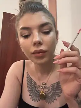 Snapshot of AishaDiamond chatting on 1, 4, 2026 AishaDiamond online show from 1, 4, 2026