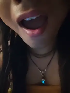 SweetTsAngel online show from 18, 4, 2026