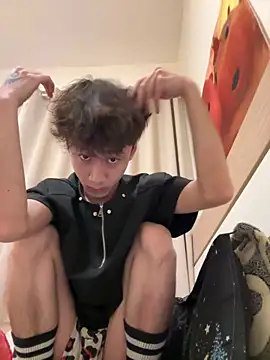 sexyboy-3525 online show from 30, 5, 2026
