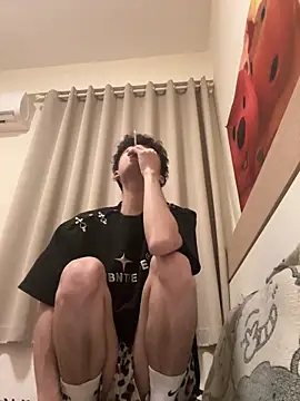 sexyboy-3525 online show from 27, 6, 2026