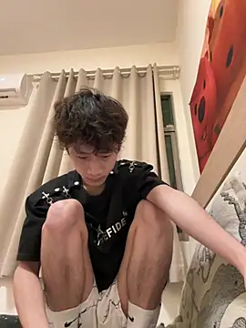 sexyboy-3525 online show from 29, 6, 2026