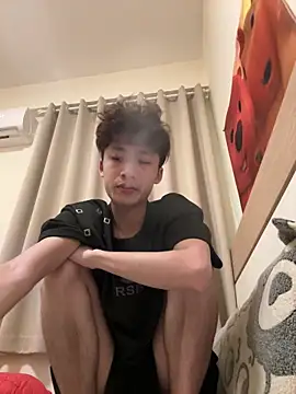 sexyboy-3525 online show from 10, 4, 2026