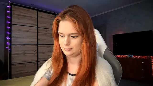 FoxyEmma online show from 2, 4, 2026