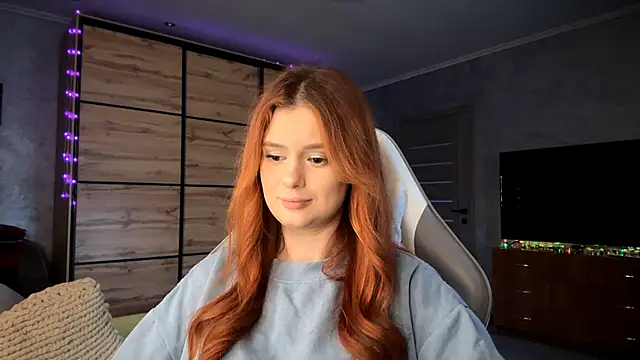 FoxyEmma online show from 9, 4, 2026