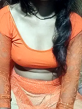 riyaa sexyy online show from 9, 5, 2026