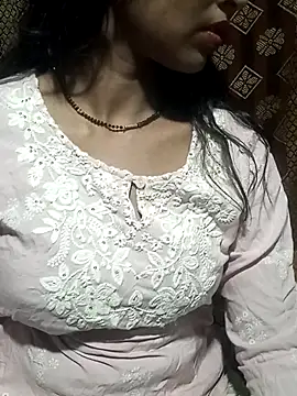riyaa sexyy online show from 10, 5, 2026