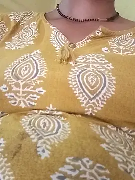 riyaa sexyy online show from 13, 5, 2026