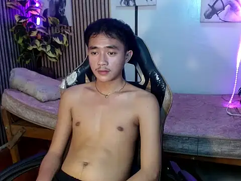  Creamy cock online show from 22, 4, 2026