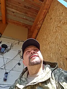 Cristo1982 online show from 12, 4, 2026