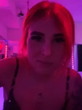 Snapshot of devilinhereyes chatting on 1, 4, 2026 devilinhereyes online show from 1, 4, 2026