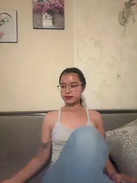 Snapshot of Z_Milll chatting on 27, 6, 2026 Z Milll online show from 27, 6, 2026