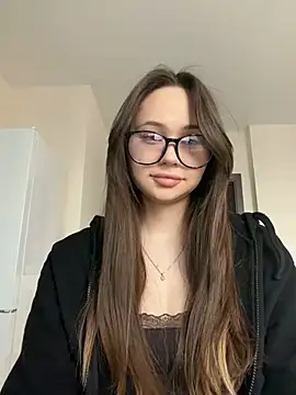 NIKAGPT online show from 7, 4, 2026