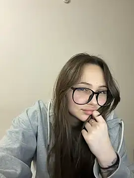 NIKAGPT online show from 5, 4, 2026