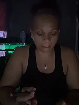 SHY QUINN online show from 16, 5, 2026