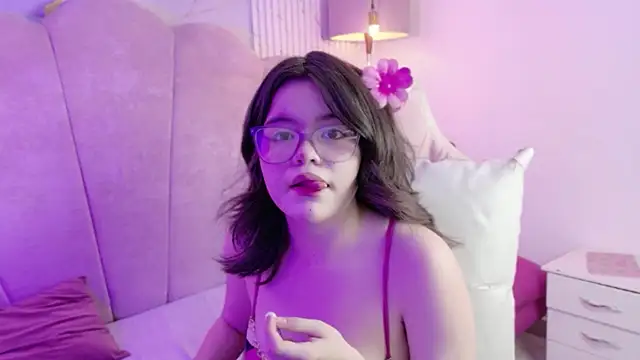 Alexa Missfortune online show from 7, 5, 2026
