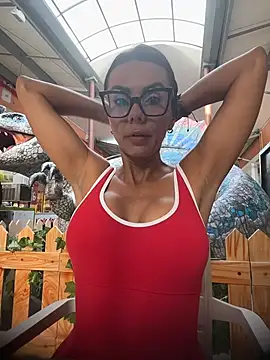 Snapshot of SofiParma chatting on 3, 7, 2026 SofiParma online show from 3, 7, 2026