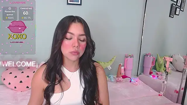 MissDulceRose online show from 15, 4, 2026