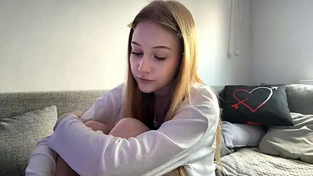 KatrineDrea online show from 11, 4, 2026