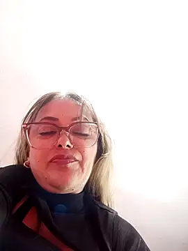 Snapshot of QUEEN_TABOO chatting on 10, 4, 2026 QUEEN TABOO online show from 10, 4, 2026