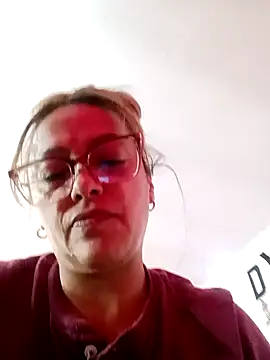 Snapshot of QUEEN_TABOO chatting on 5, 4, 2026 QUEEN TABOO online show from 5, 4, 2026