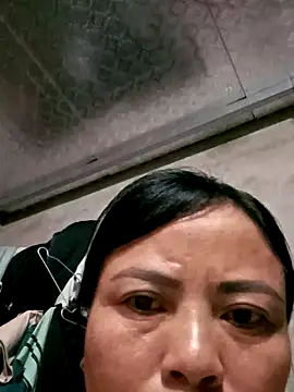 Snapshot of -Hami- chatting on 26, 4, 2026 -Hami- online show from 26, 4, 2026