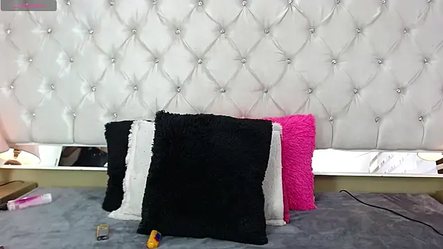 Snapshot of MistressNyx_ chatting on 20, 5, 2026 MistressNyx online show from 20, 5, 2026