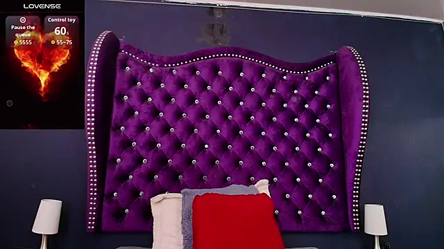 Snapshot of MistressNyx_ chatting on 10, 4, 2026 MistressNyx online show from 10, 4, 2026