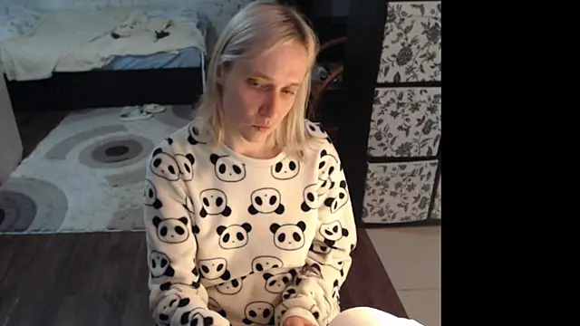 Snapshot of Sweet_hot_shrmp chatting on 3, 6, 2026 Sweet hot shrmp online show from 3, 6, 2026
